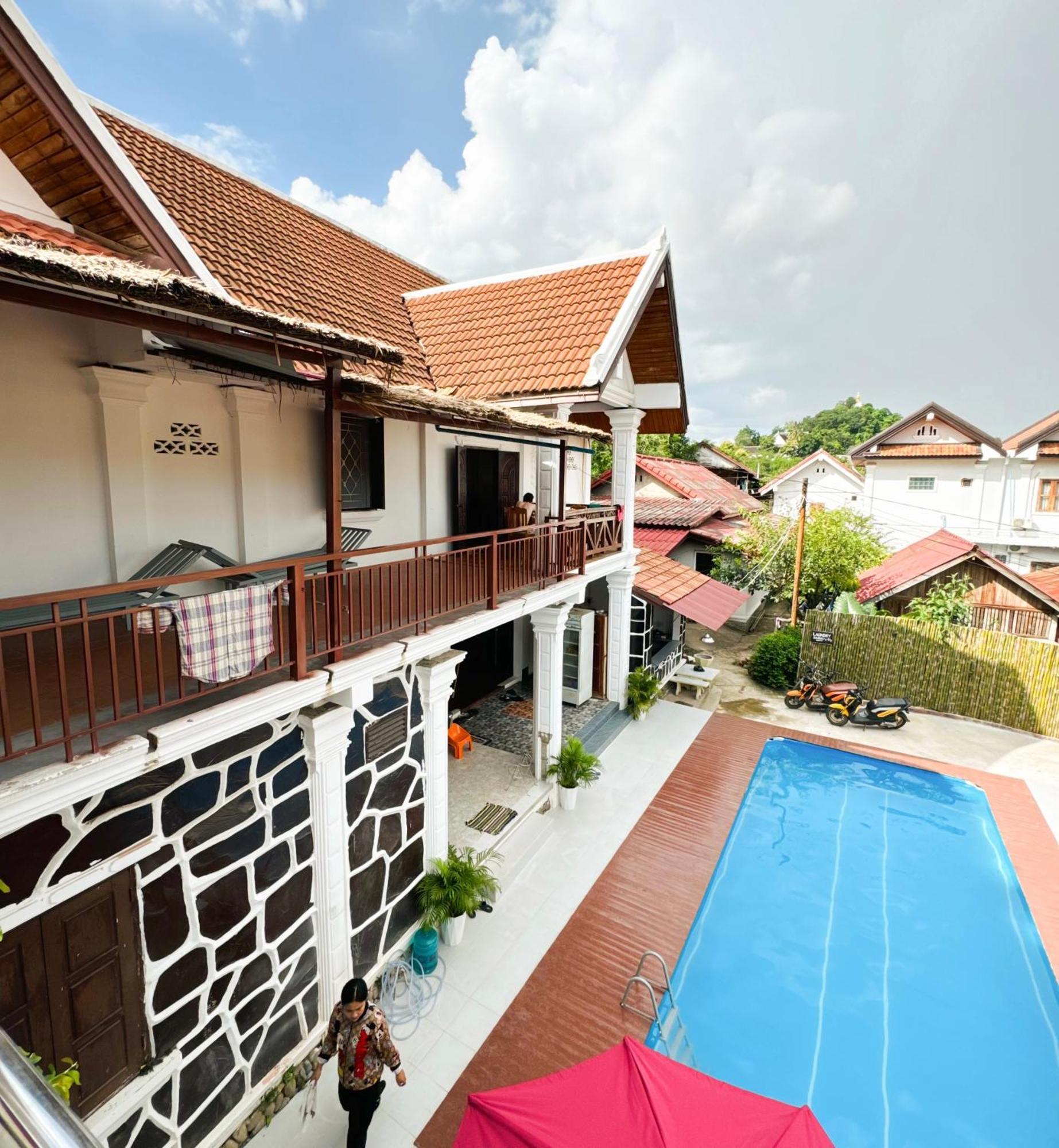 Sabai Sabai Backpackers Hostel Luang Prabang Buitenkant foto