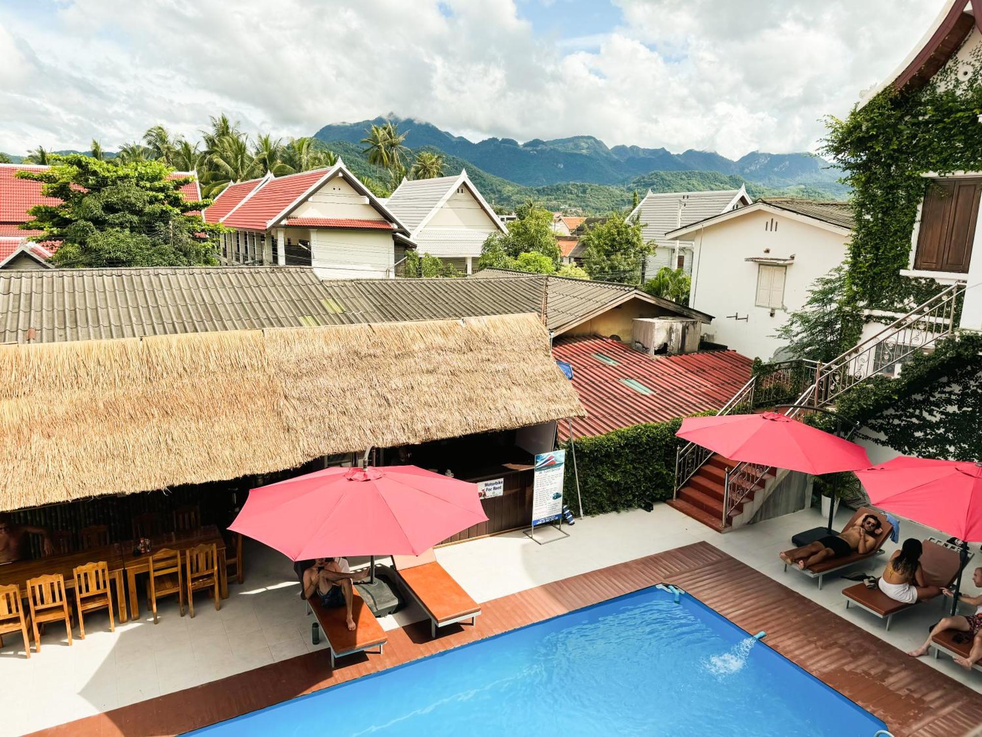 Sabai Sabai Backpackers Hostel Luang Prabang Buitenkant foto